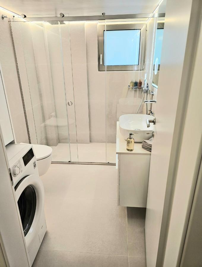 Filothei Luxury Apartment 110M2 Atene Esterno foto